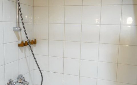 Квартира на сутки в Минске на улице Мельникайте, 12 ванная комната