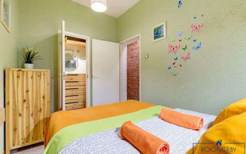 Квартира на сутки в Минске на улице Мельникайте, 12 спальня