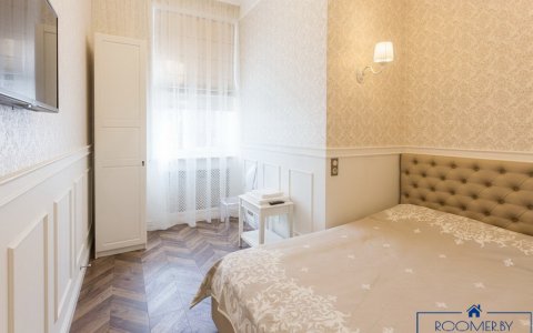 Квартира на сутки в Минске возле метро Купаловская спальня