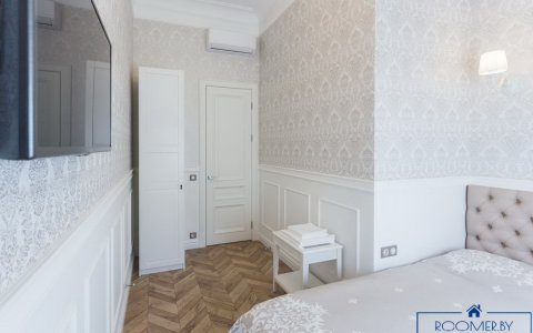 Квартира на сутки в Минске возле метро Купаловская спальня