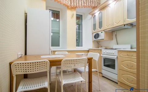 Квартира на сутки в Минске возле метро Институт Культуры кухня